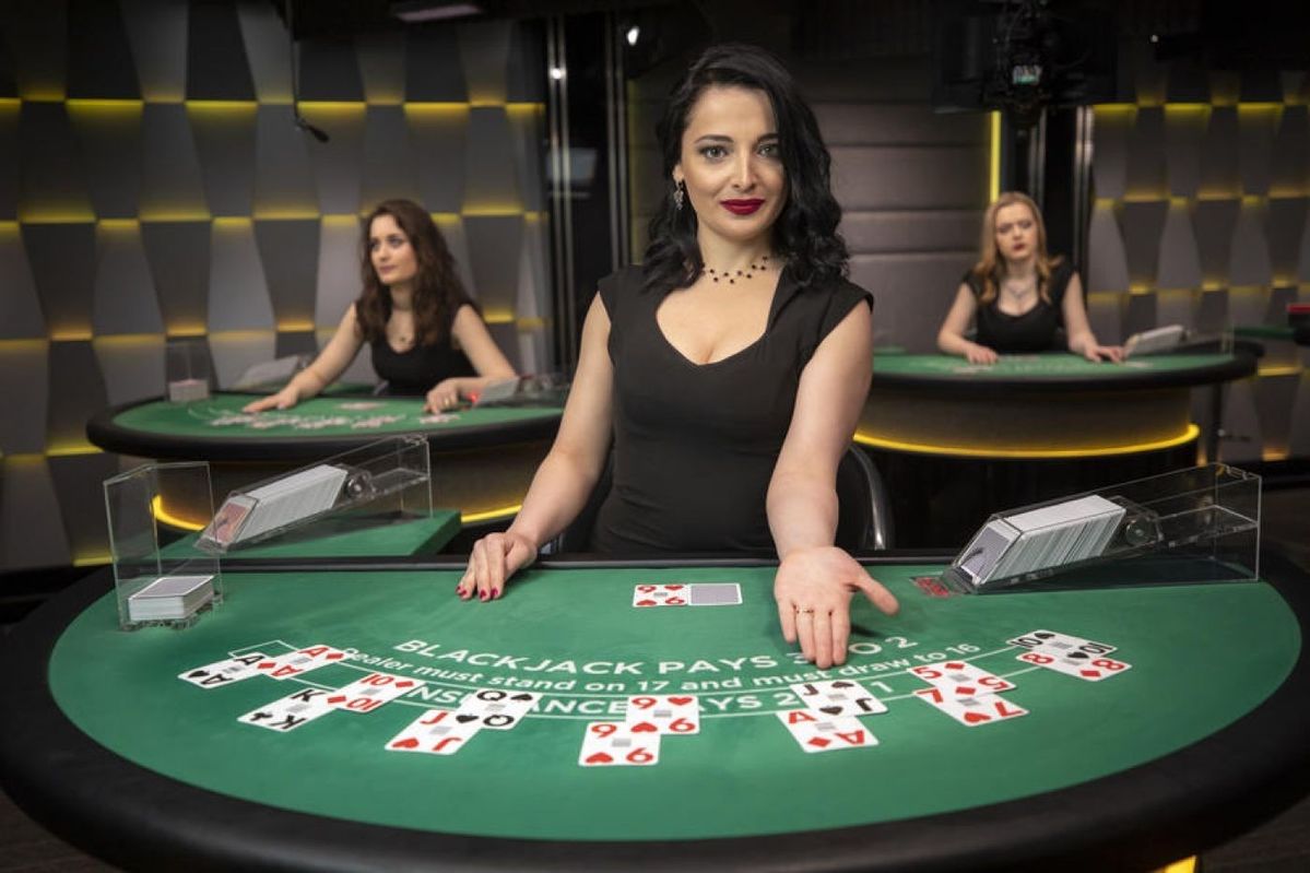 Poker Patio Live Casino